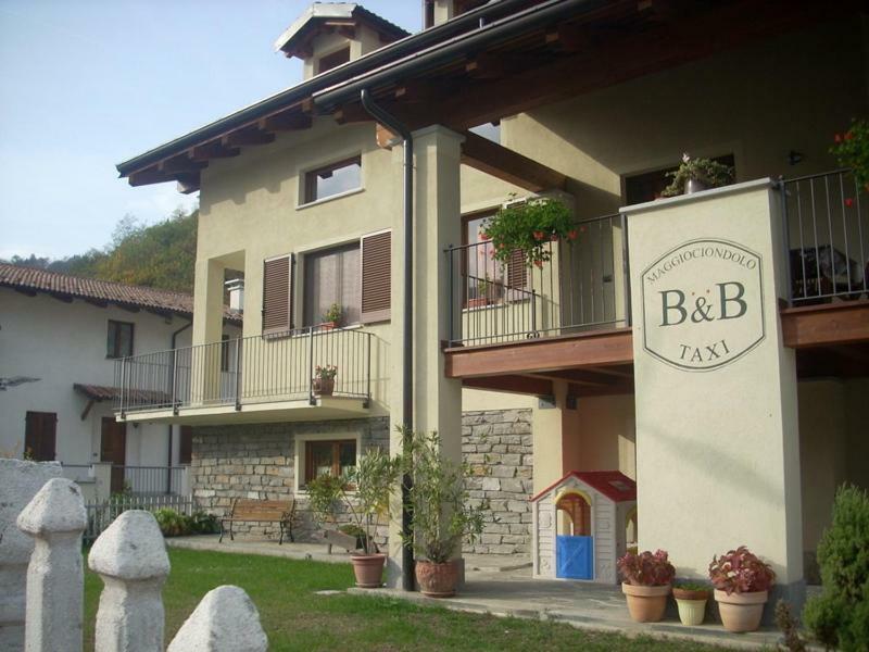 Maggiociondolo Hotel Venasca ภายนอก รูปภาพ